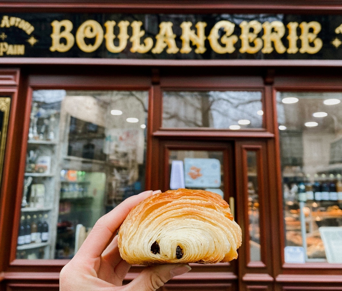 The Best Pain au Chocolat in Paris: My Top 5 Picks (2022) • Discover Over  There